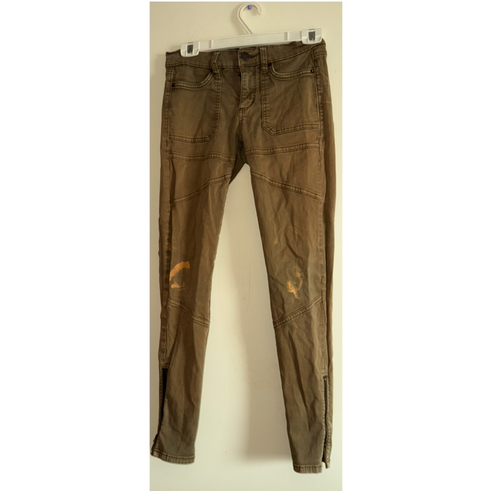 BDG Urban Outfitters Cargo Retro Ankle Zipped Straight Skinny Leg Mid-Rise Jeans
